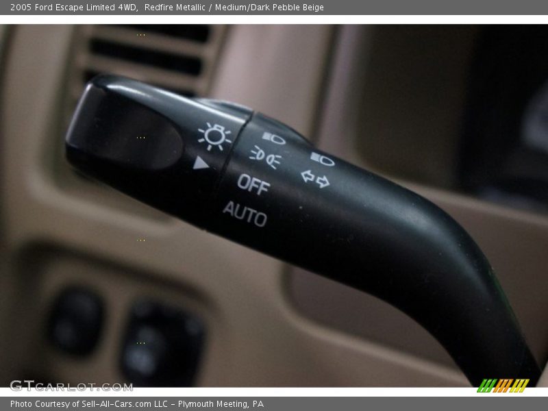 Redfire Metallic / Medium/Dark Pebble Beige 2005 Ford Escape Limited 4WD