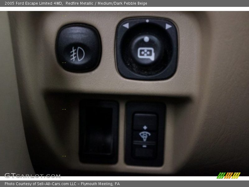 Redfire Metallic / Medium/Dark Pebble Beige 2005 Ford Escape Limited 4WD