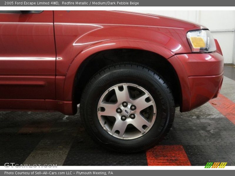 Redfire Metallic / Medium/Dark Pebble Beige 2005 Ford Escape Limited 4WD