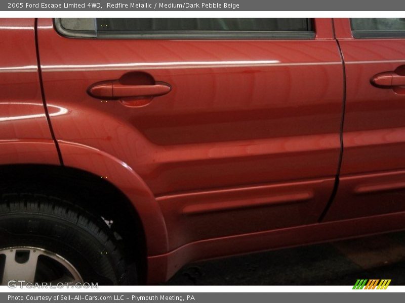 Redfire Metallic / Medium/Dark Pebble Beige 2005 Ford Escape Limited 4WD