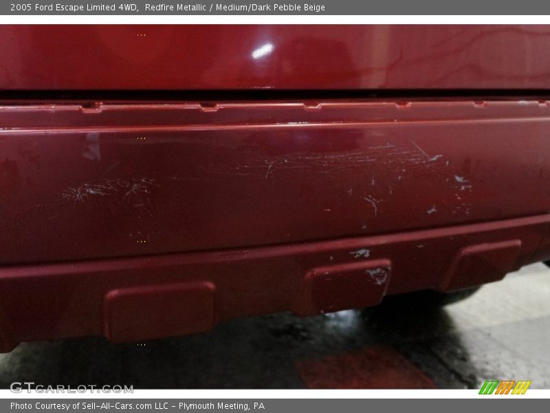 Redfire Metallic / Medium/Dark Pebble Beige 2005 Ford Escape Limited 4WD