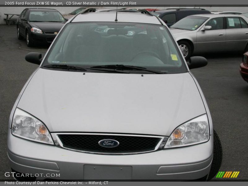 CD Silver Metallic / Dark Flint/Light Flint 2005 Ford Focus ZXW SE Wagon