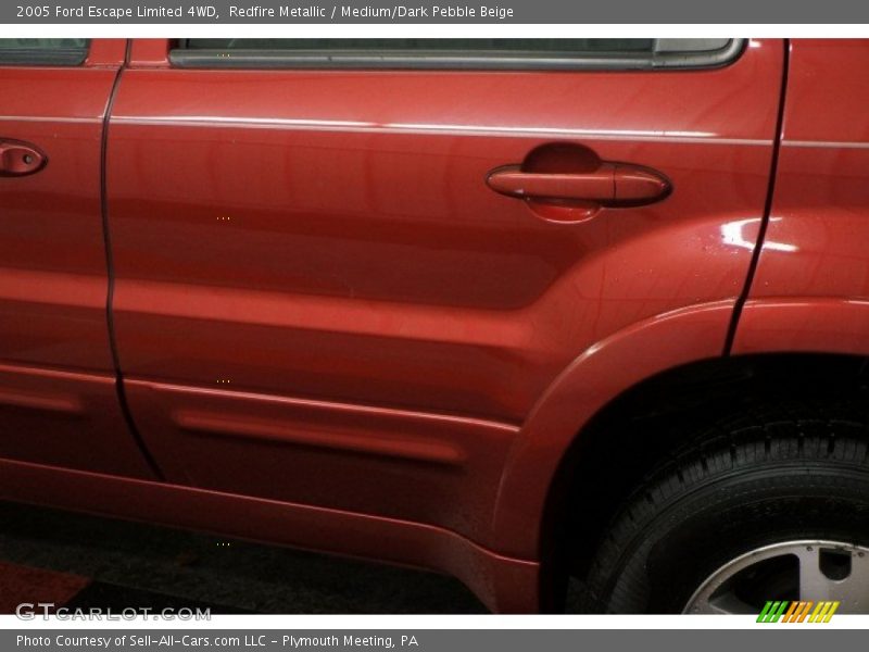 Redfire Metallic / Medium/Dark Pebble Beige 2005 Ford Escape Limited 4WD