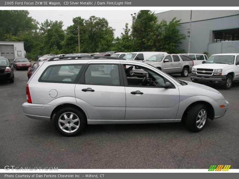 CD Silver Metallic / Dark Flint/Light Flint 2005 Ford Focus ZXW SE Wagon