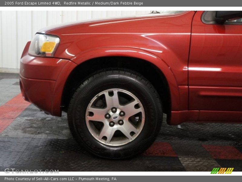 Redfire Metallic / Medium/Dark Pebble Beige 2005 Ford Escape Limited 4WD