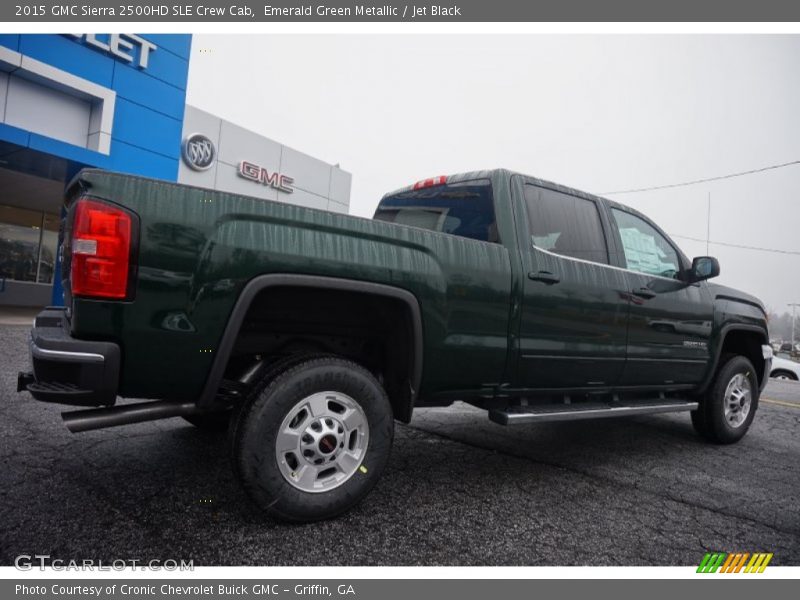 Emerald Green Metallic / Jet Black 2015 GMC Sierra 2500HD SLE Crew Cab