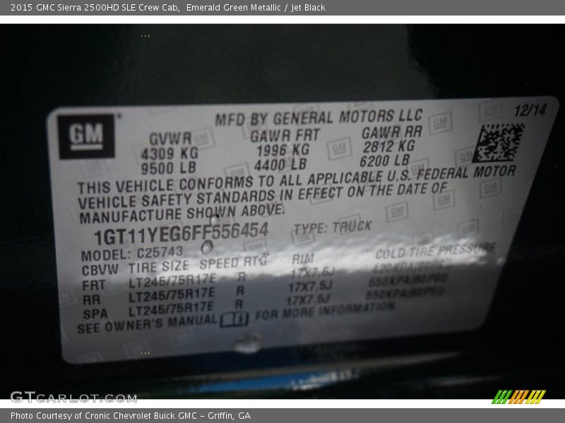 Emerald Green Metallic / Jet Black 2015 GMC Sierra 2500HD SLE Crew Cab