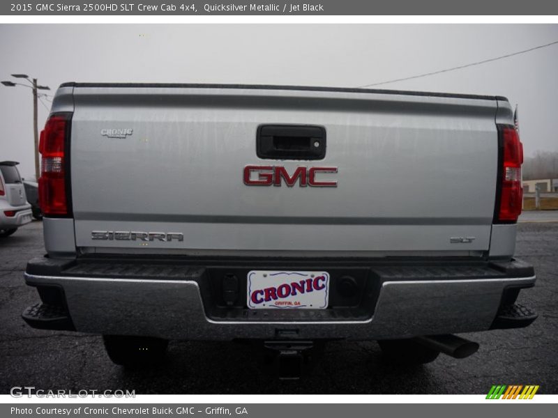 Quicksilver Metallic / Jet Black 2015 GMC Sierra 2500HD SLT Crew Cab 4x4