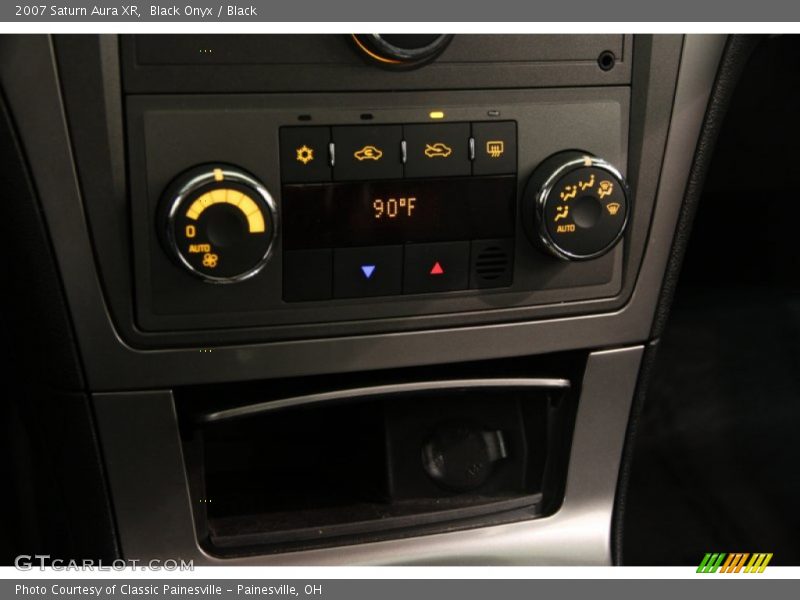 Controls of 2007 Aura XR