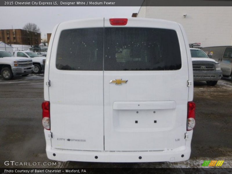 Designer White / Medium Pewter 2015 Chevrolet City Express LS