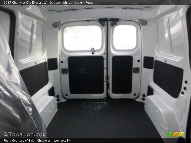 Designer White / Medium Pewter 2015 Chevrolet City Express LS