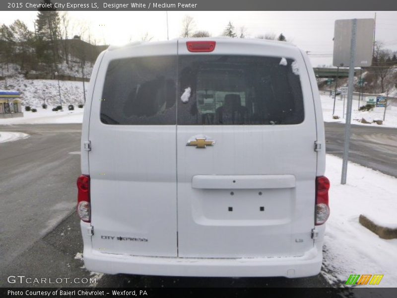 Designer White / Medium Pewter 2015 Chevrolet City Express LS