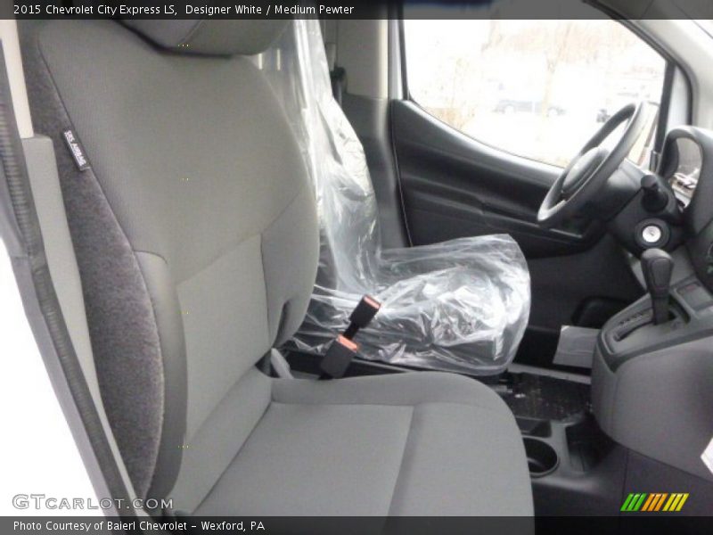 Designer White / Medium Pewter 2015 Chevrolet City Express LS