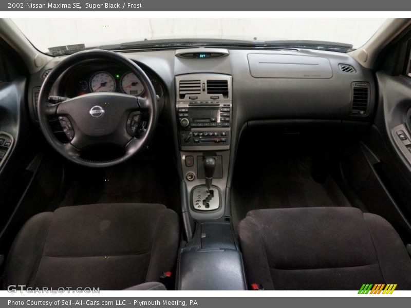 Super Black / Frost 2002 Nissan Maxima SE