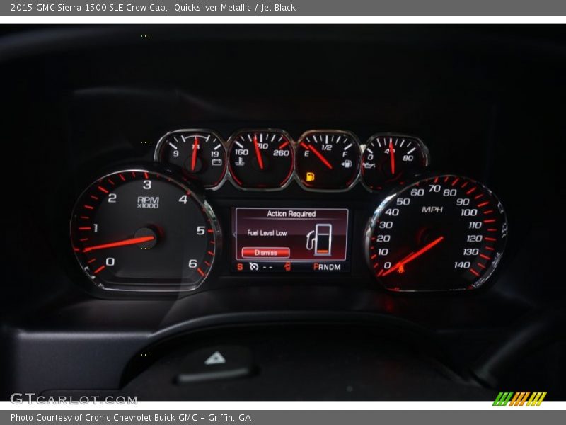 Quicksilver Metallic / Jet Black 2015 GMC Sierra 1500 SLE Crew Cab