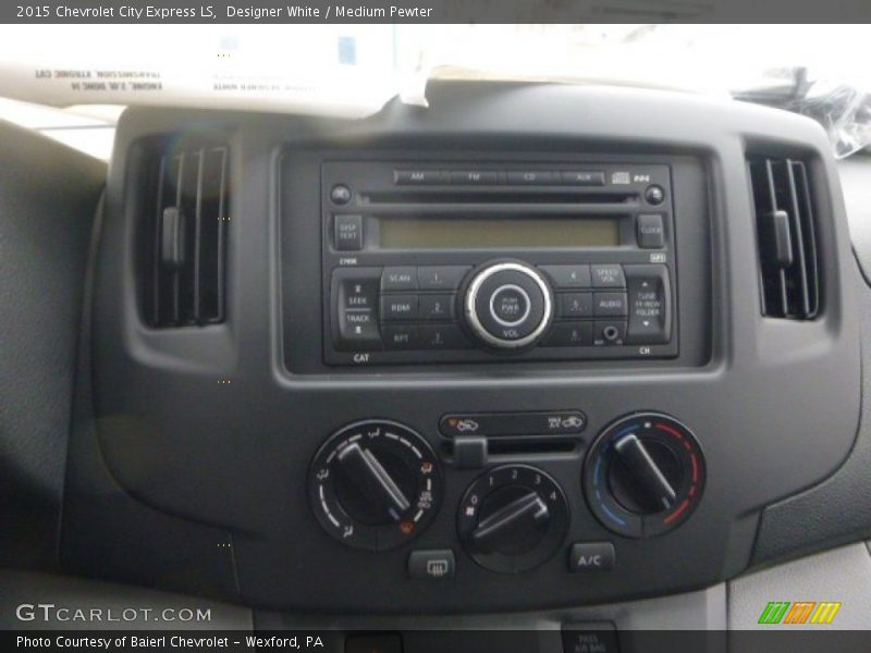 Designer White / Medium Pewter 2015 Chevrolet City Express LS