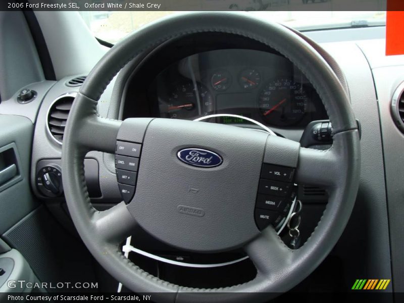 Oxford White / Shale Grey 2006 Ford Freestyle SEL