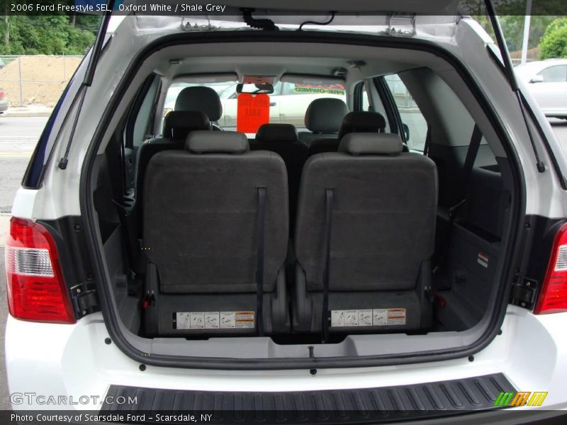 Oxford White / Shale Grey 2006 Ford Freestyle SEL