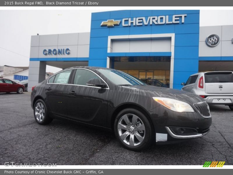 Black Diamond Tricoat / Ebony 2015 Buick Regal FWD