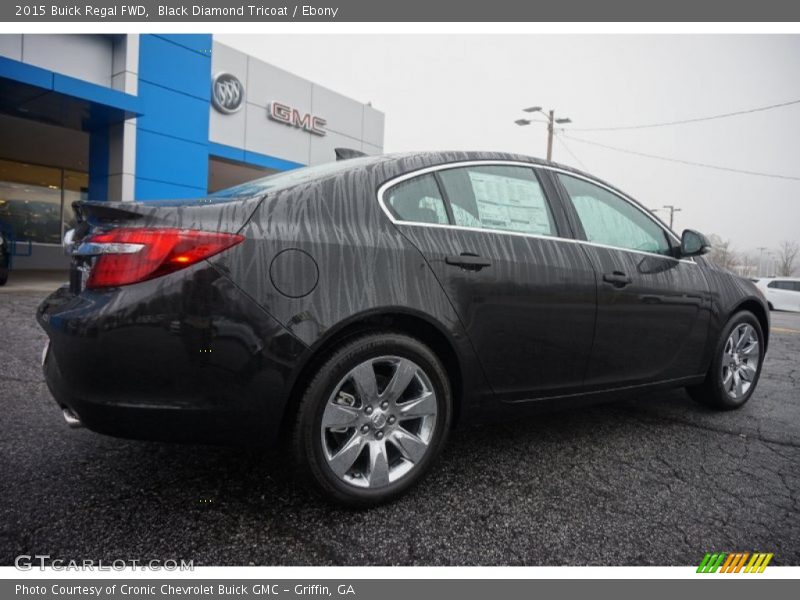 Black Diamond Tricoat / Ebony 2015 Buick Regal FWD