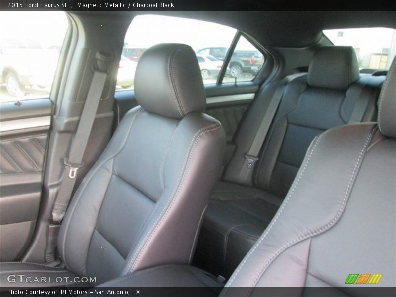 Magnetic Metallic / Charcoal Black 2015 Ford Taurus SEL