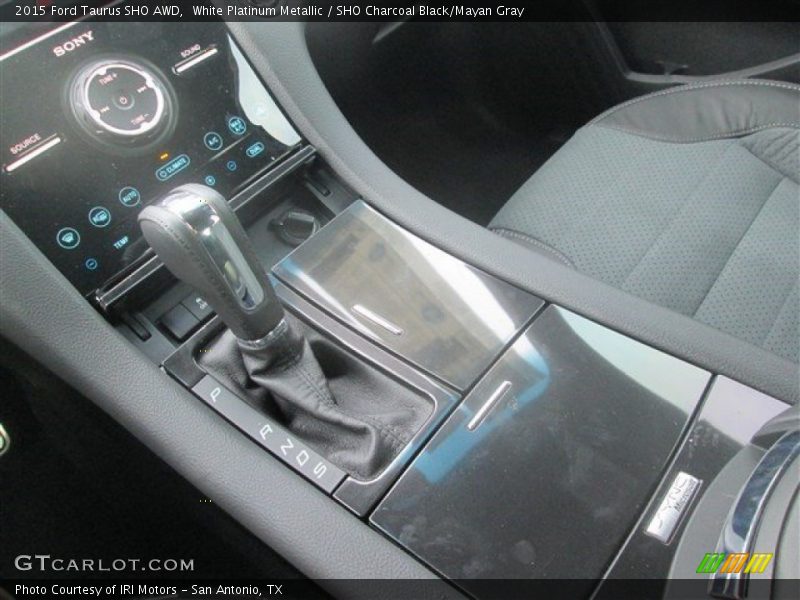 White Platinum Metallic / SHO Charcoal Black/Mayan Gray 2015 Ford Taurus SHO AWD