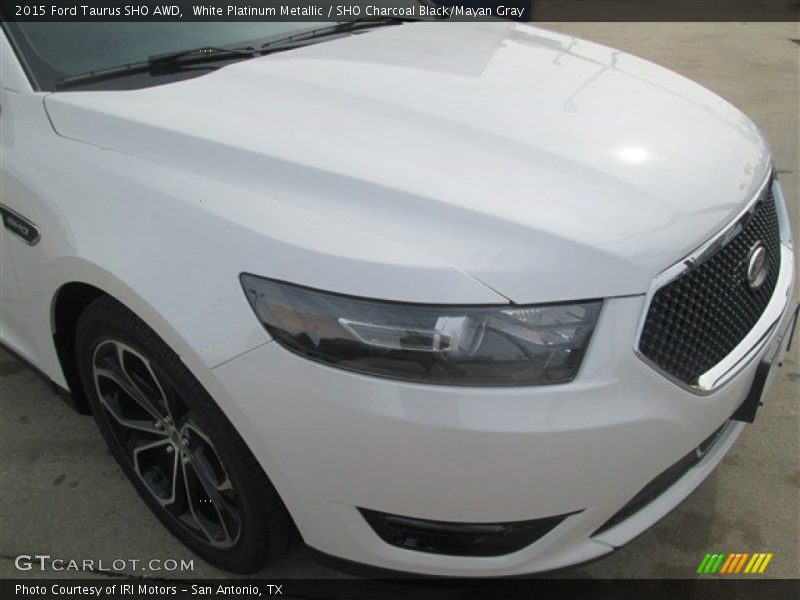 White Platinum Metallic / SHO Charcoal Black/Mayan Gray 2015 Ford Taurus SHO AWD