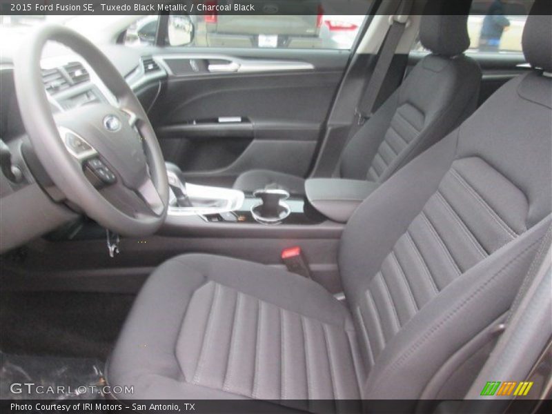 Tuxedo Black Metallic / Charcoal Black 2015 Ford Fusion SE