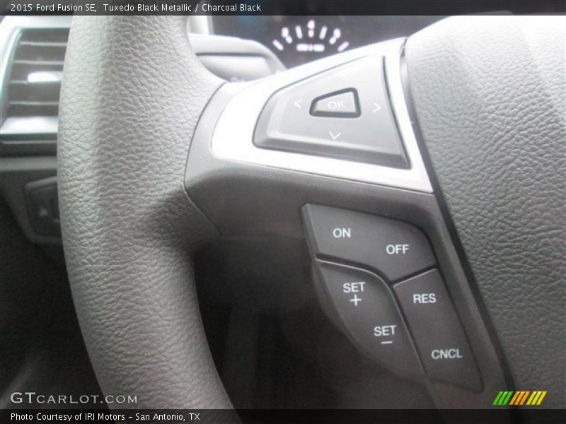 Tuxedo Black Metallic / Charcoal Black 2015 Ford Fusion SE