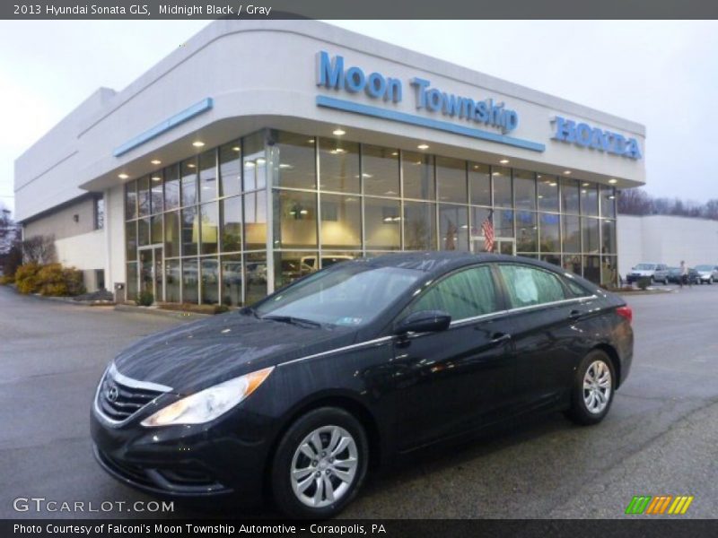 Midnight Black / Gray 2013 Hyundai Sonata GLS