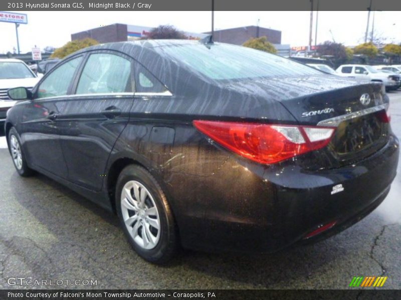 Midnight Black / Gray 2013 Hyundai Sonata GLS