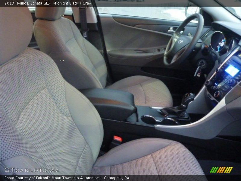 Midnight Black / Gray 2013 Hyundai Sonata GLS