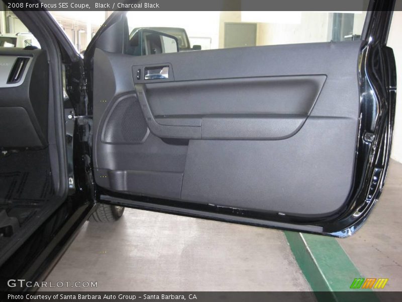 Black / Charcoal Black 2008 Ford Focus SES Coupe