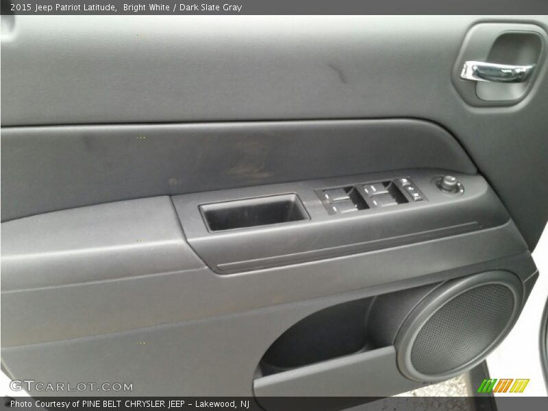 Bright White / Dark Slate Gray 2015 Jeep Patriot Latitude