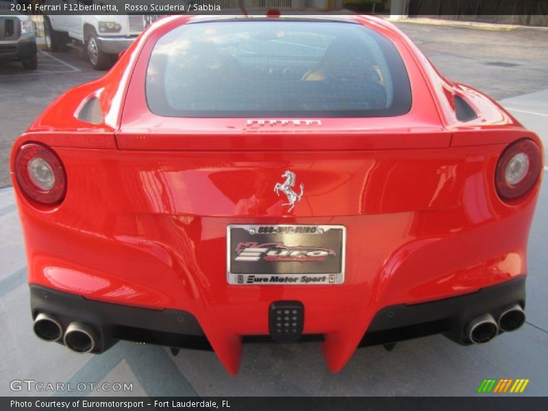 Rosso Scuderia / Sabbia 2014 Ferrari F12berlinetta