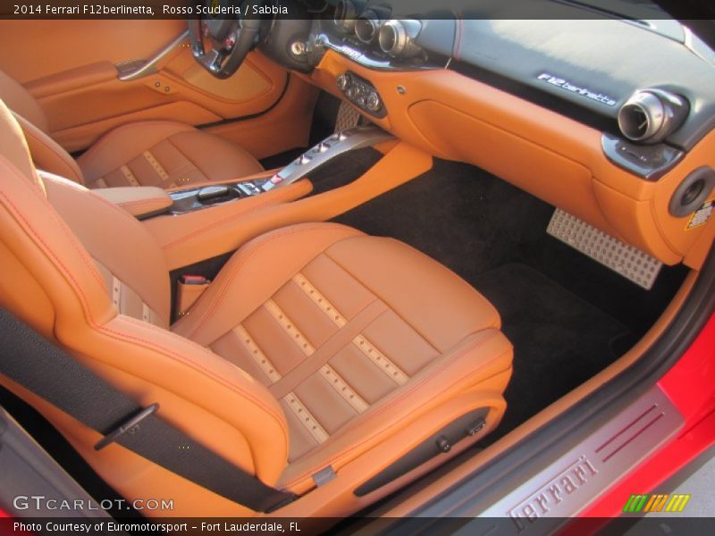  2014 F12berlinetta  Sabbia Interior
