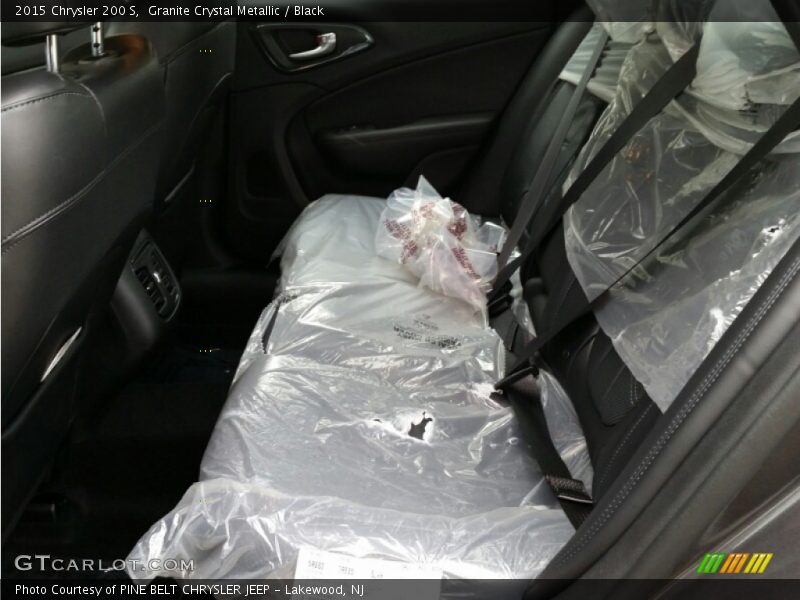 Granite Crystal Metallic / Black 2015 Chrysler 200 S