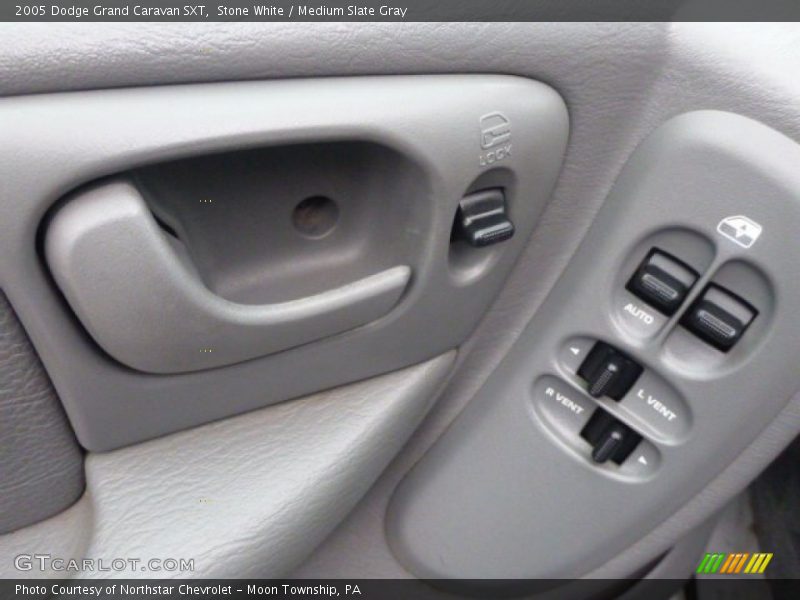 Stone White / Medium Slate Gray 2005 Dodge Grand Caravan SXT