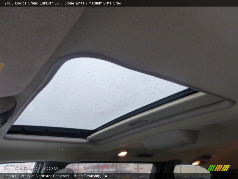 Stone White / Medium Slate Gray 2005 Dodge Grand Caravan SXT