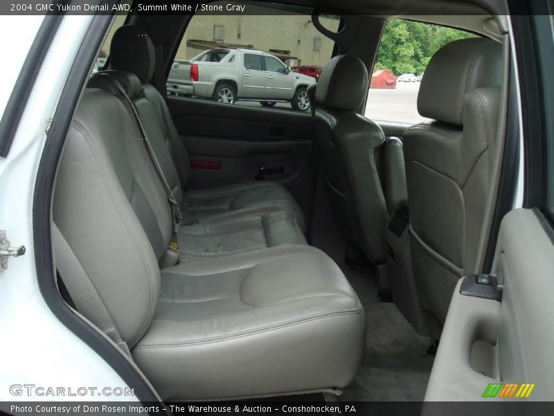 Summit White / Stone Gray 2004 GMC Yukon Denali AWD