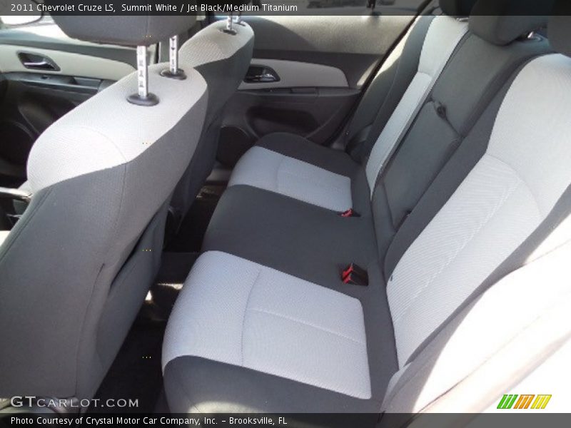 Summit White / Jet Black/Medium Titanium 2011 Chevrolet Cruze LS