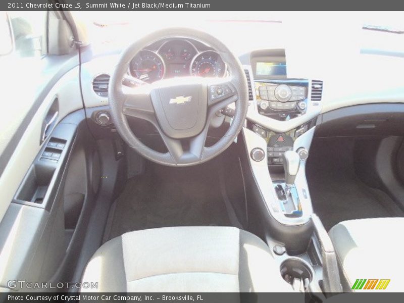 Summit White / Jet Black/Medium Titanium 2011 Chevrolet Cruze LS