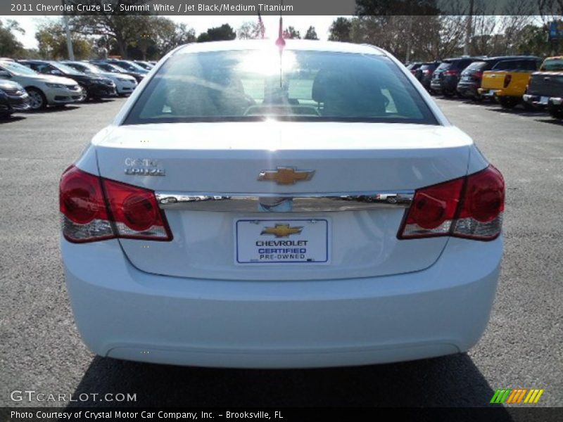 Summit White / Jet Black/Medium Titanium 2011 Chevrolet Cruze LS