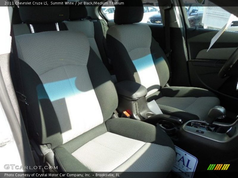 Summit White / Jet Black/Medium Titanium 2011 Chevrolet Cruze LS