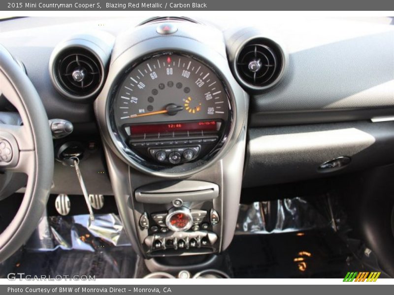 Blazing Red Metallic / Carbon Black 2015 Mini Countryman Cooper S