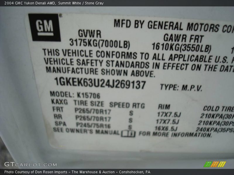 Summit White / Stone Gray 2004 GMC Yukon Denali AWD