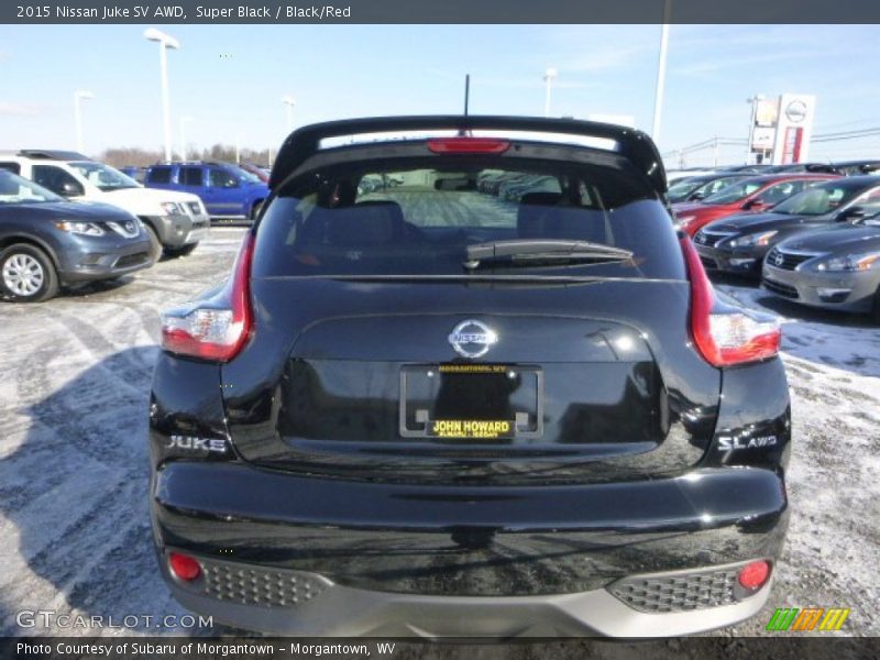 Super Black / Black/Red 2015 Nissan Juke SV AWD