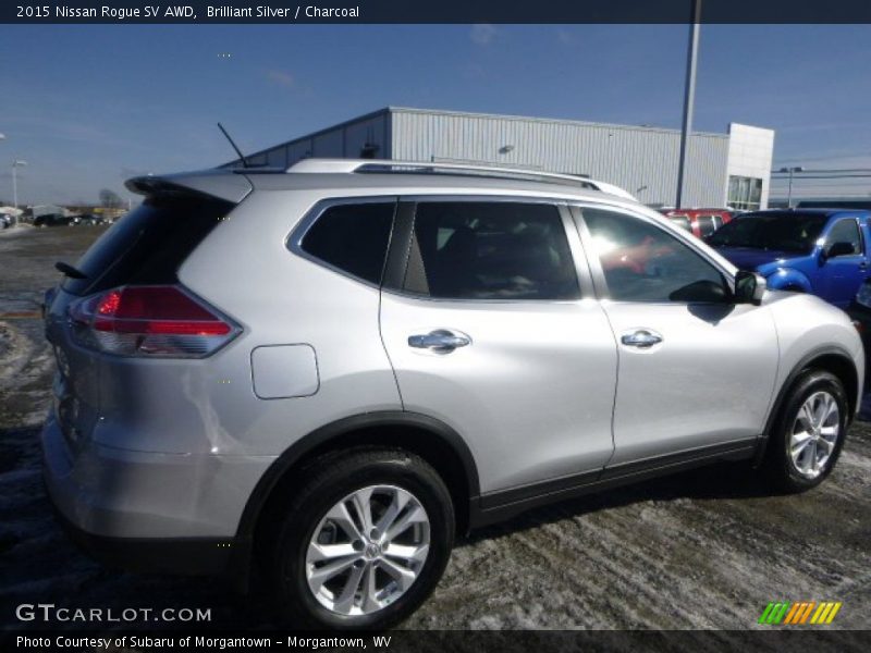 Brilliant Silver / Charcoal 2015 Nissan Rogue SV AWD
