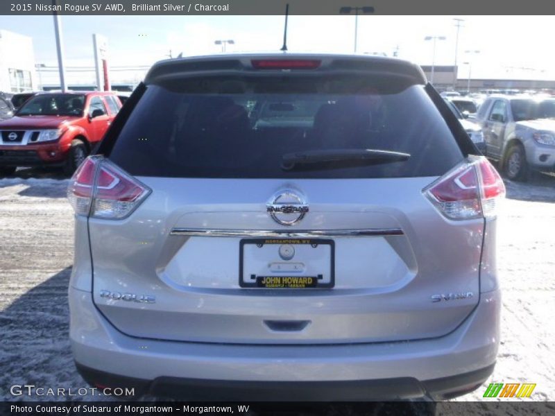 Brilliant Silver / Charcoal 2015 Nissan Rogue SV AWD