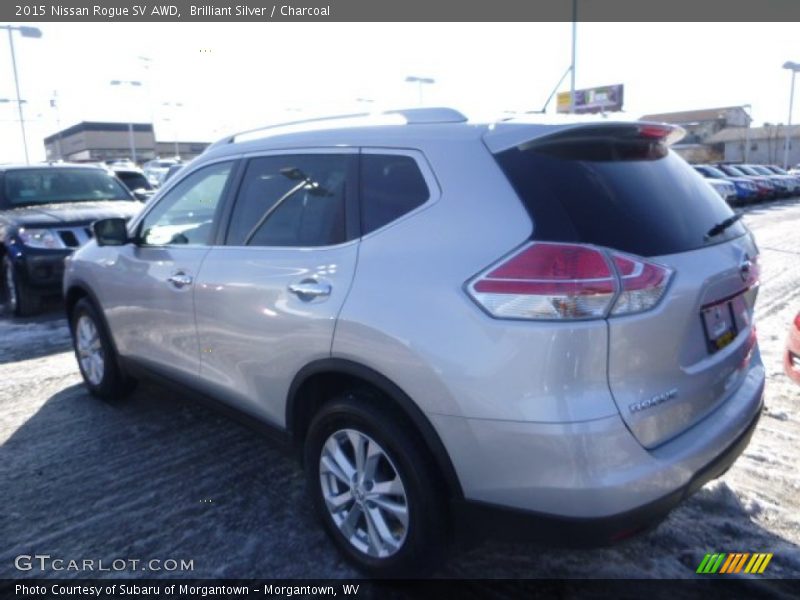 Brilliant Silver / Charcoal 2015 Nissan Rogue SV AWD